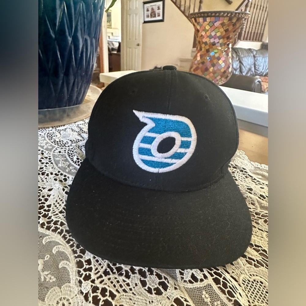 EUC Chrmpro baseball hat black front logo SnapBack